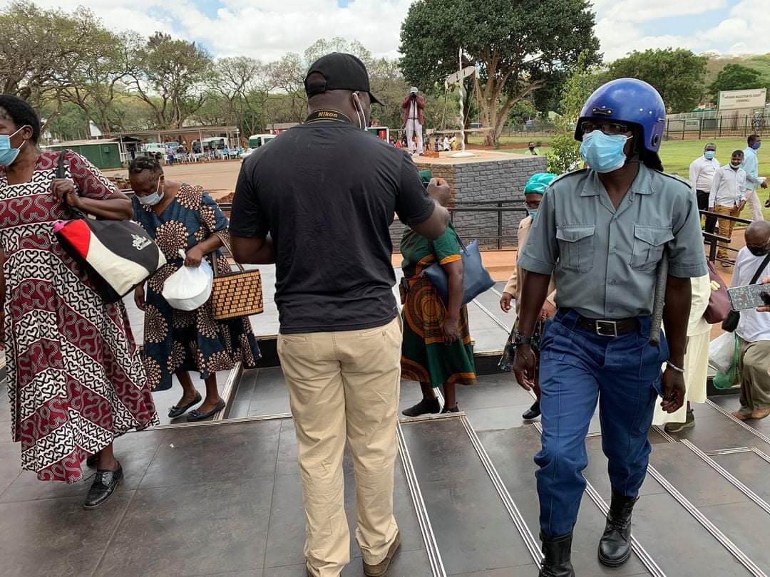You are currently viewing War veterans detained in prison over anti-govt protest