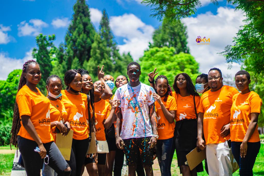 You are currently viewing Colour Run Health Expo lights up UZ