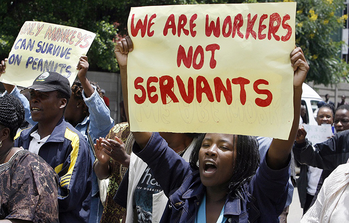 You are currently viewing Civil servants abondon negotiations, vow to forge ahead with strike
