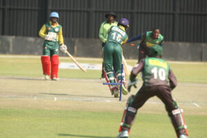 Read more about the article Marumani smashes T10 tourney’s first fifty, as Raza shines again