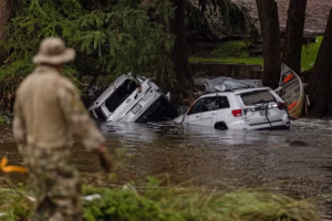 Read more about the article Days after Texas floods, at least 150 people are still missing in one county