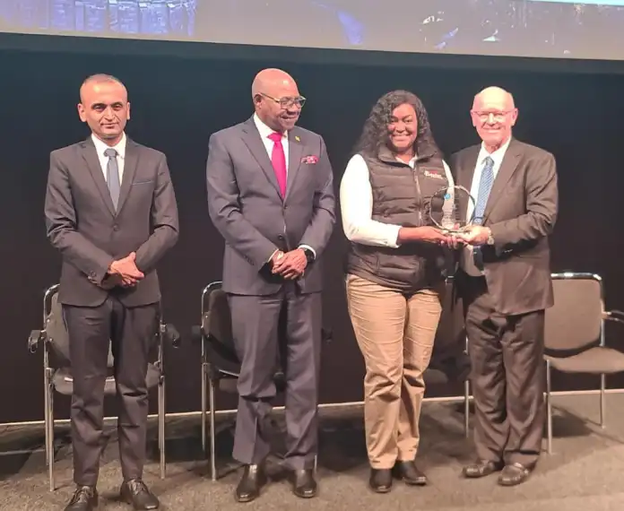 You are currently viewing Zimbabwe tourism players honoured in Germany