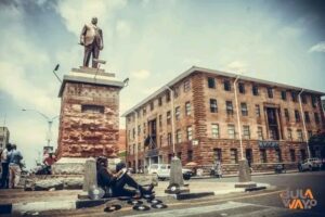 WATCH: Bulawayo Streets Erupt as Cheating Husband Faces Wife's Wrath in Public Confrontation