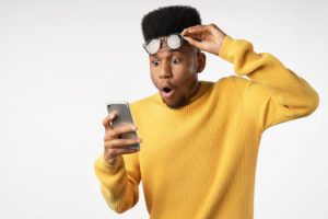 Read more about the article “Mbuya Hunda muroyi vakomana”: Harare Woman Escalates Feud with Neighbor over Nonstop Insults and Devastating Property Damage!
