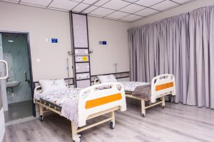 Read more about the article Mombeshora tells doctors, medical aids to end disputes hurting patients