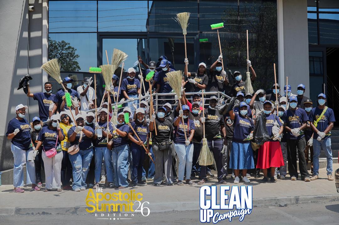 You are currently viewing Church youths clean Kwekwe streets ahead of Apostolic Summit